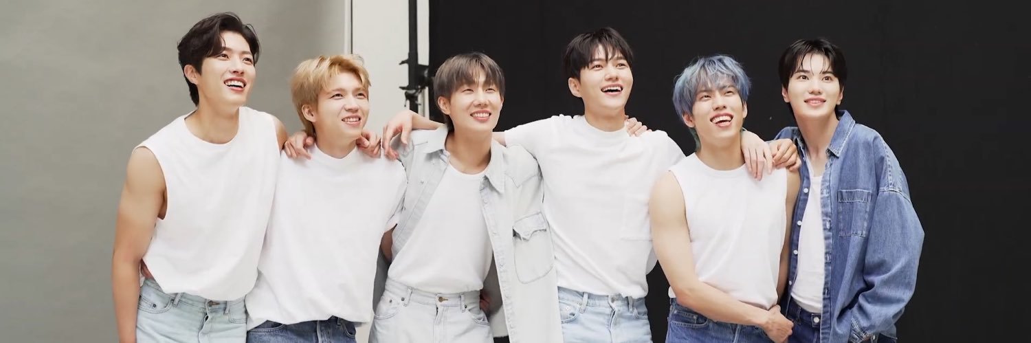 hweonx's profile banner image