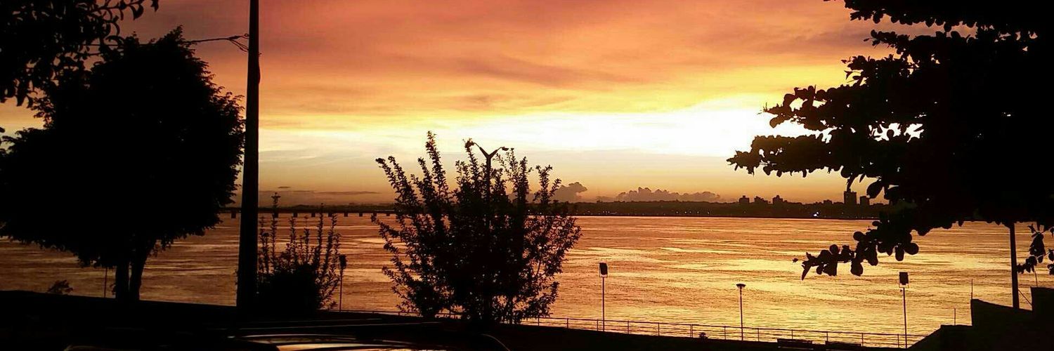 zelenebenitez's profile banner image