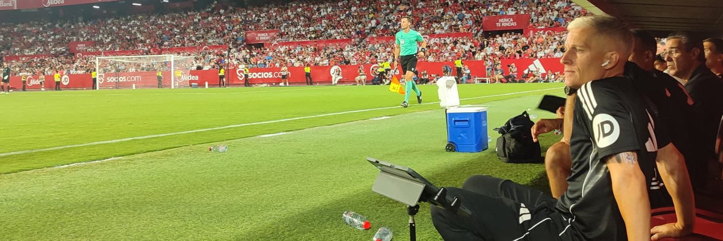 Javi Martínez banner