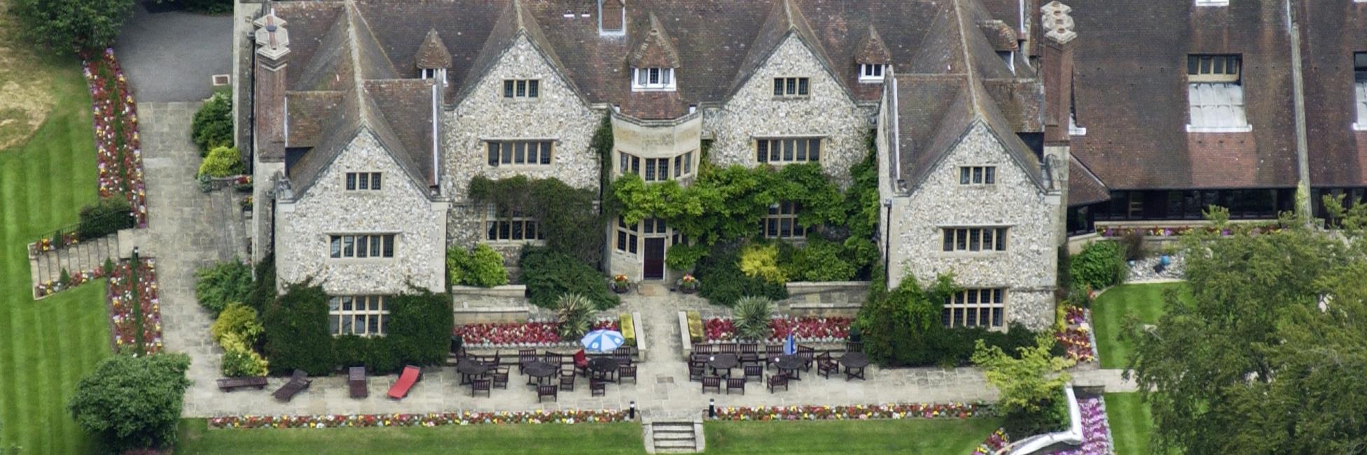 Flint House Physio Team banner