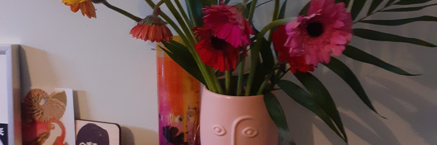 Louise Wattis banner