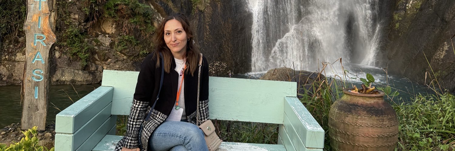 Lamia Büşra Yeşil  banner