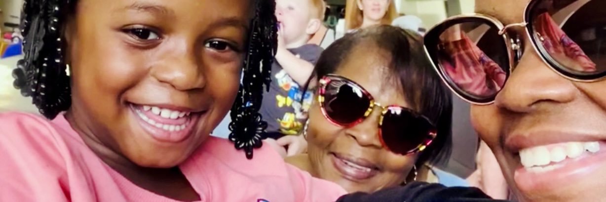 tiyethompson's profile banner image