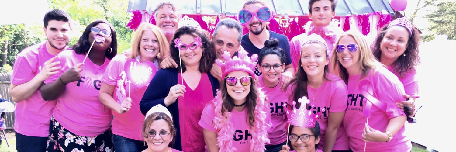 lindseymwallace's profile banner image