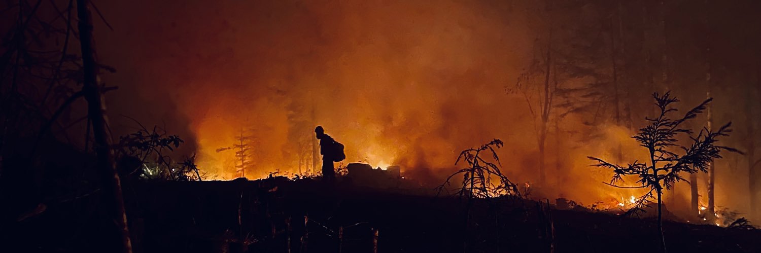 max_grubes_'s profile banner image