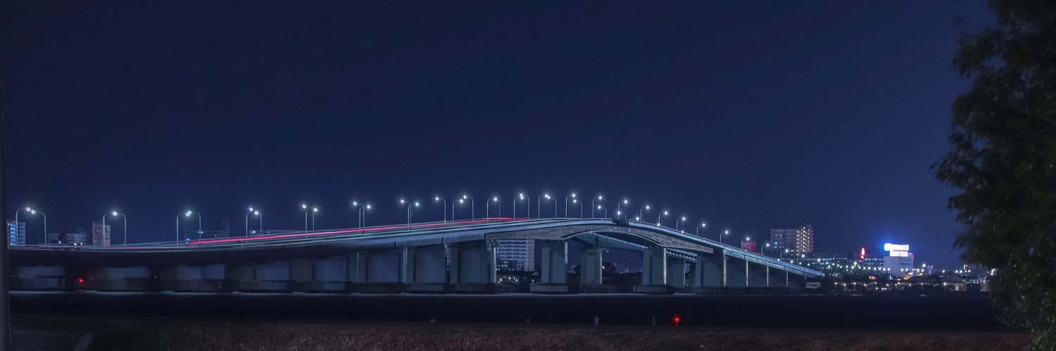 vo3x26L's profile banner image