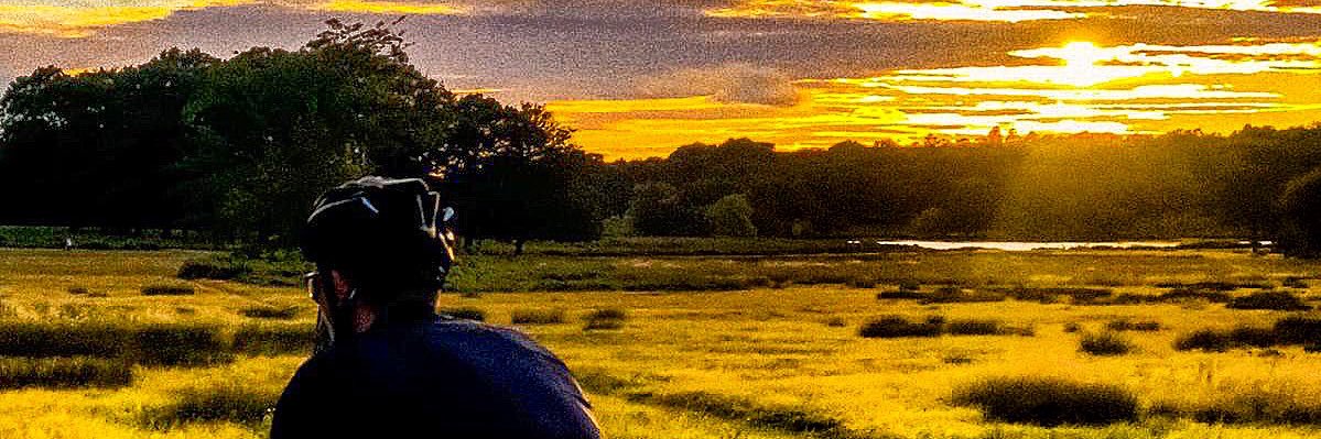 PQhere's profile banner image