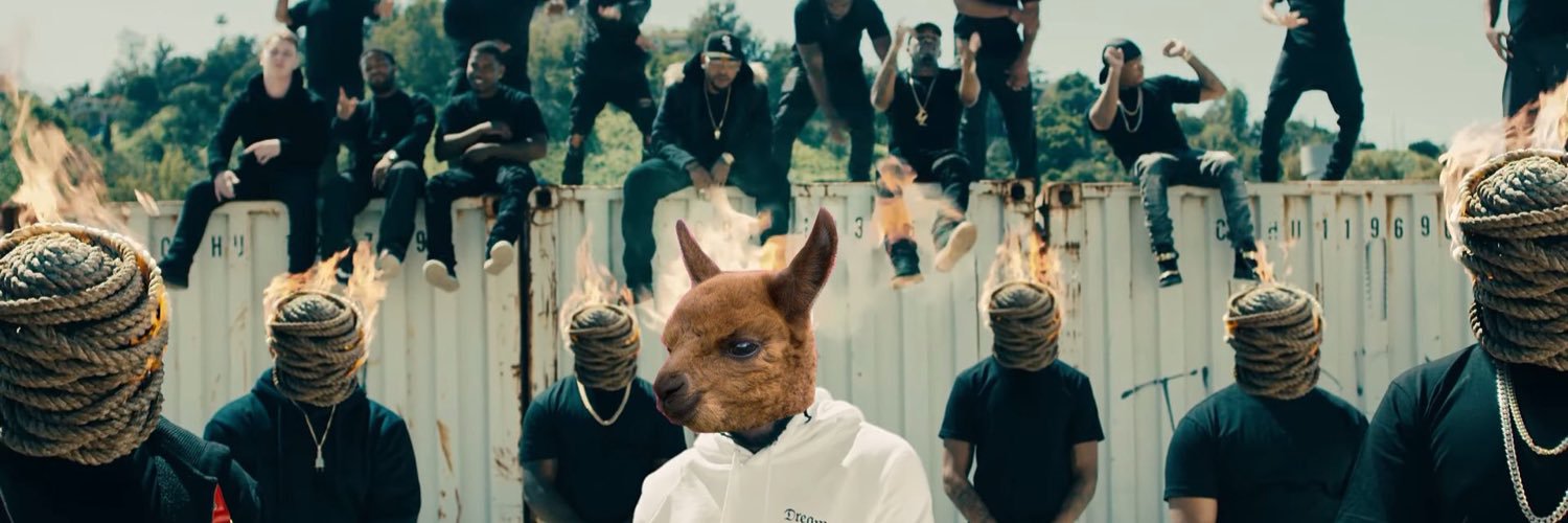 andiewear's profile banner image