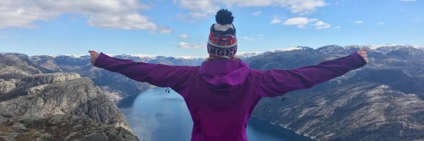 RoseJacobson Profile Banner