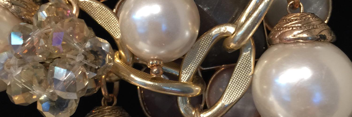 Queen & Grace banner