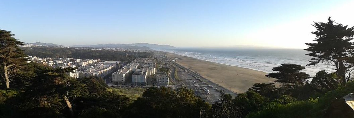 マイケル 🧊 🧟‍♂️ ⛓ banner