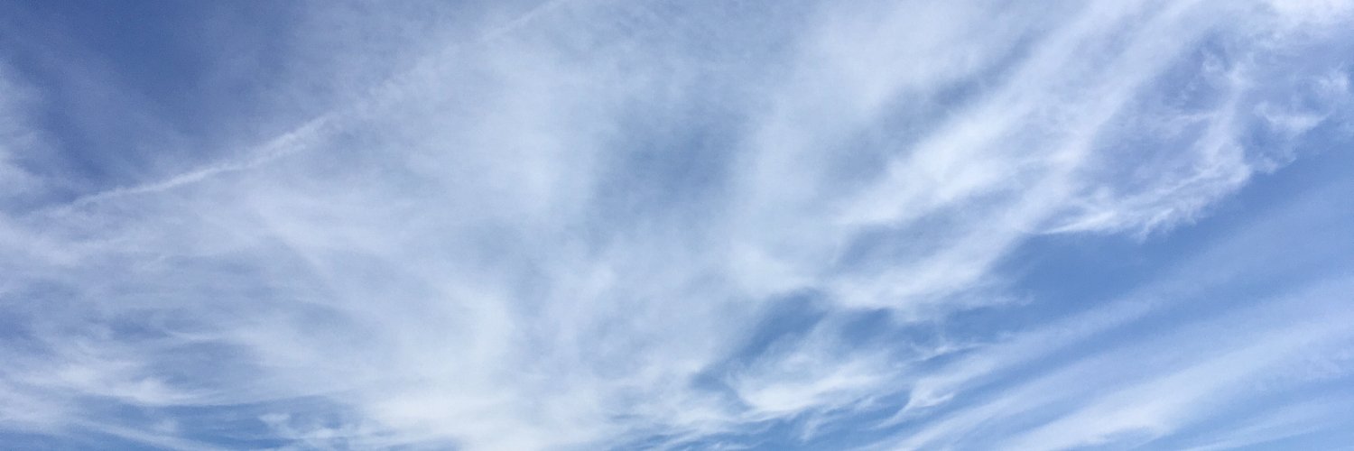 izamoi's profile banner image