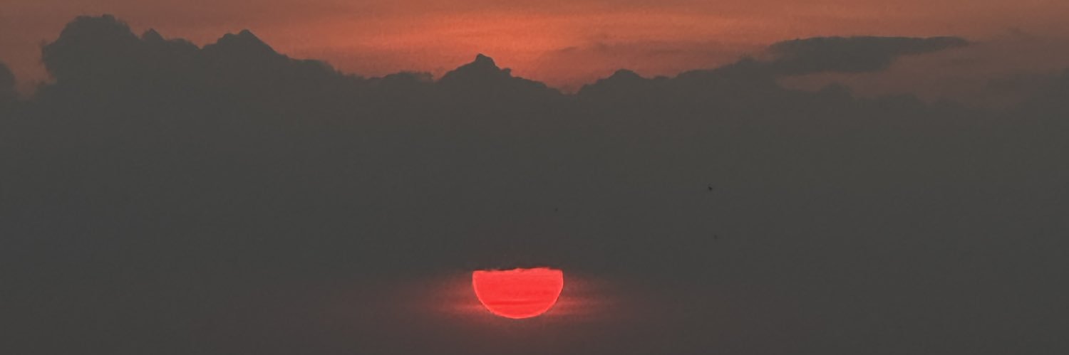 aboutsathia's profile banner image