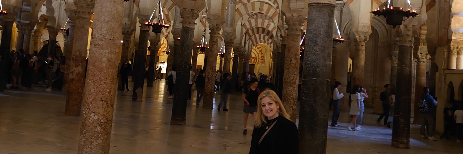mor_almudena's profile banner image