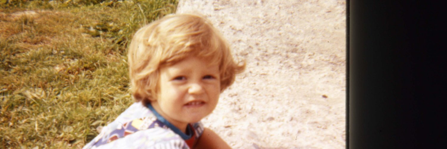 suzerillo's profile banner image