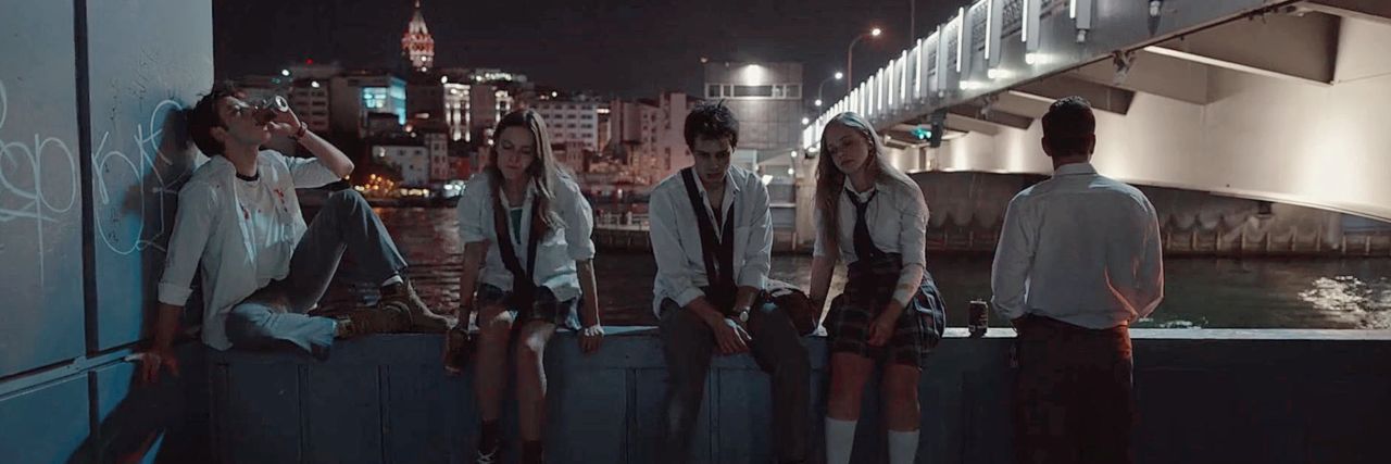 gabsblackbeak's profile banner image
