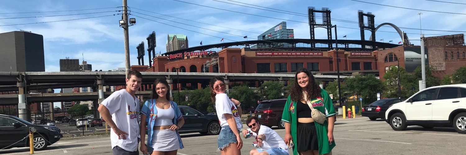 lexi_tom's profile banner image