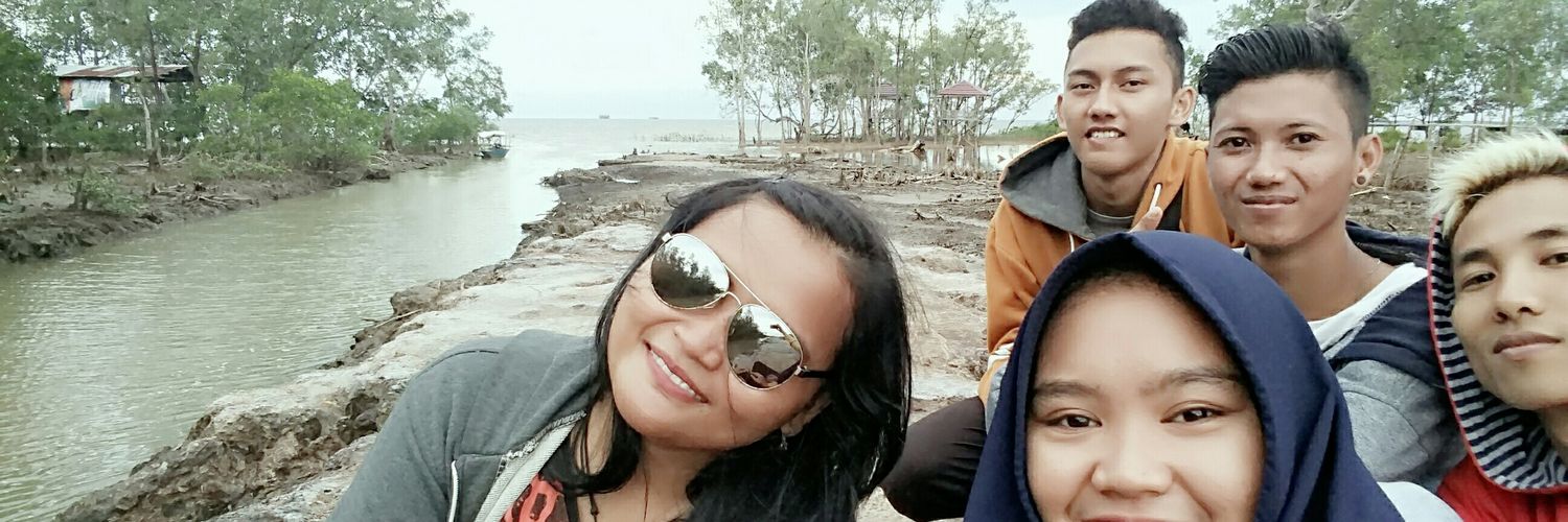 neermaalaa's profile banner image