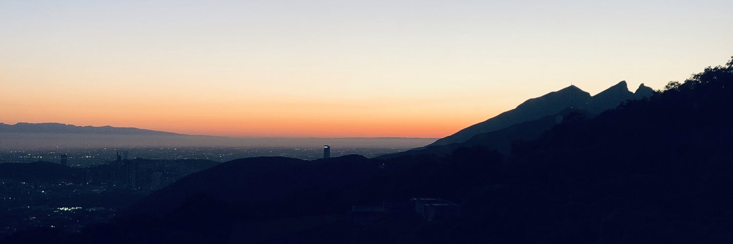 MarianaSuarezP's profile banner image
