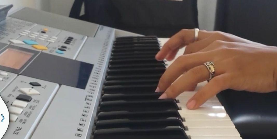 CEmperatriz18's profile banner image