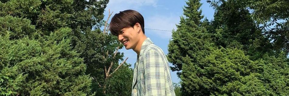 jongdaenasaur's profile banner image