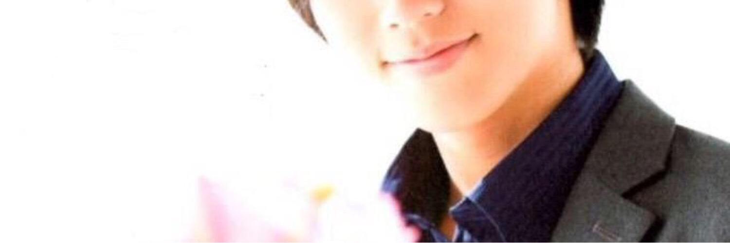 _________ygi's profile banner image