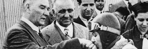 catotoi's profile banner image