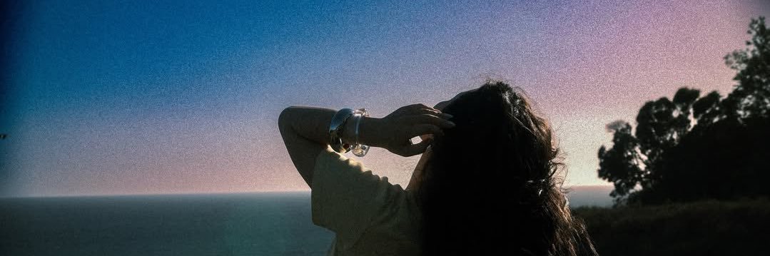 DarlingNin's profile banner image
