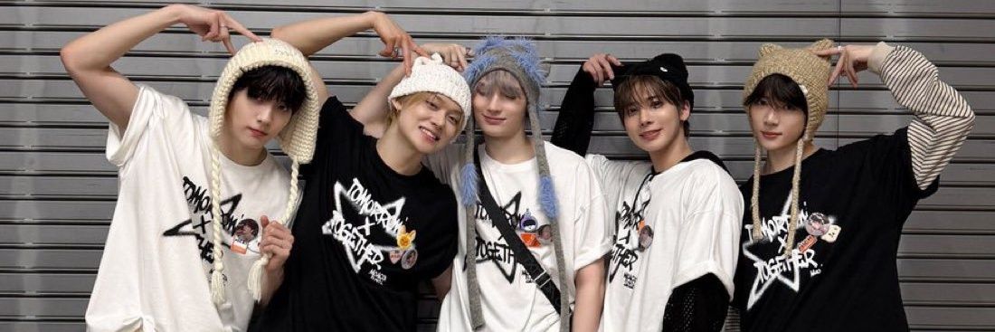 camichi304's profile banner image