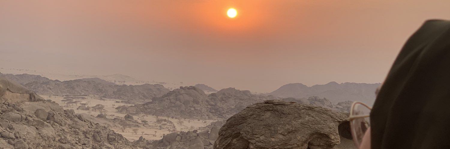 nada_humaid's profile banner image