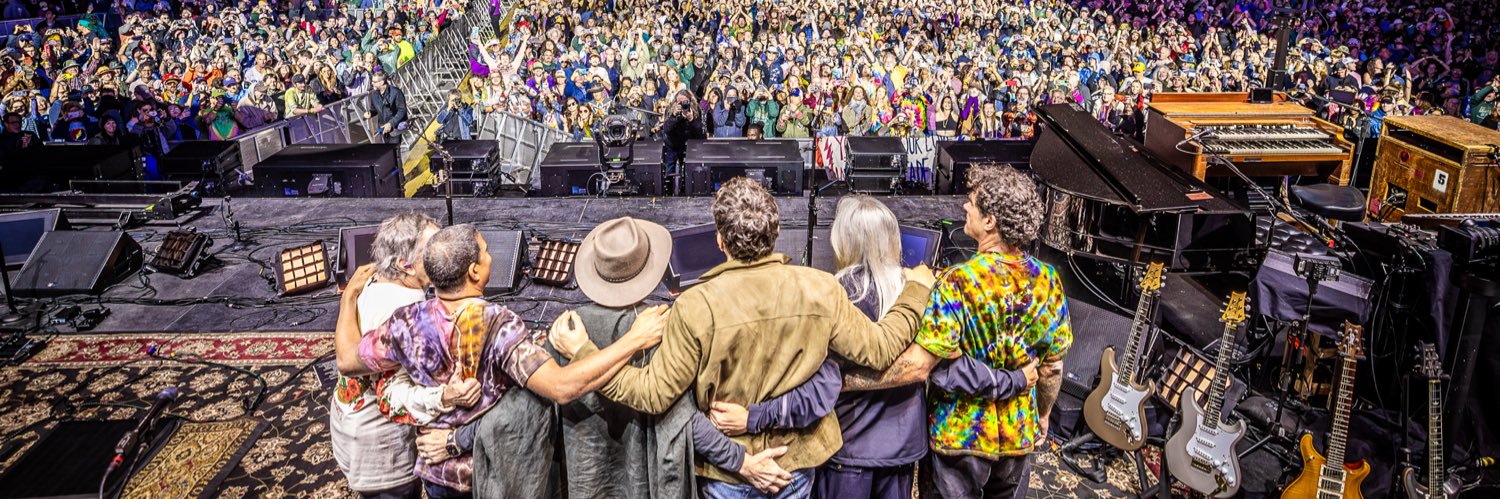 Dead & Company banner