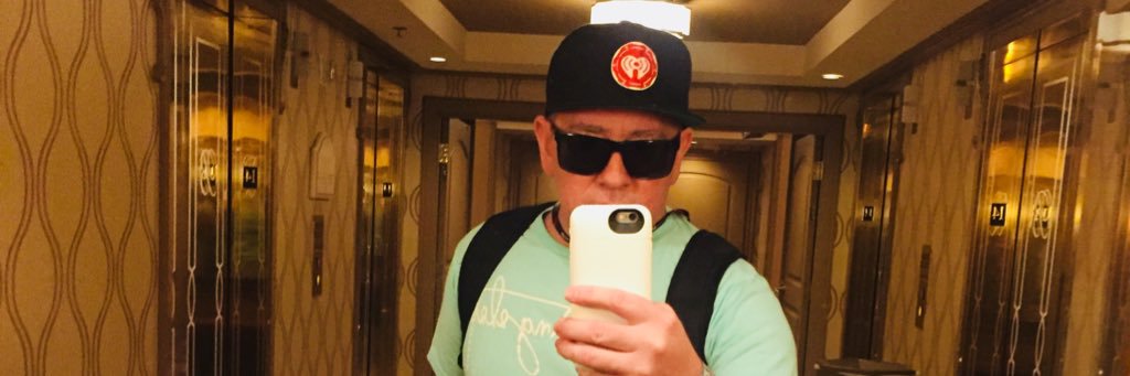 munchieshow's profile banner image