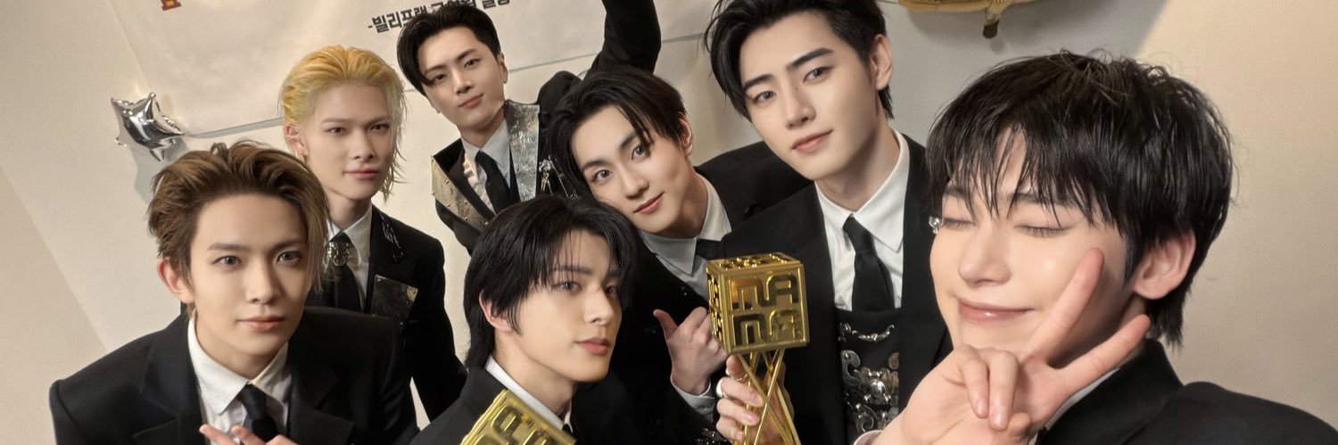 𝐉𝐞𝐧𝐧𝐲 ⋆୨♡୧⋆ banner