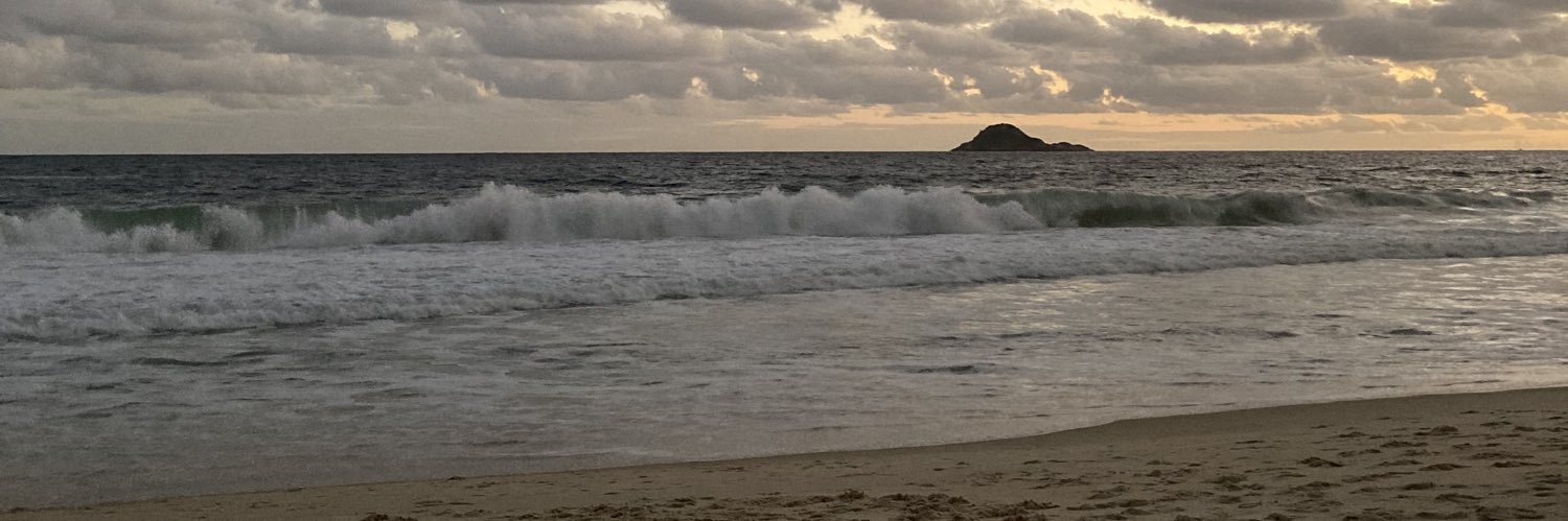 caiaqueiroz's profile banner image