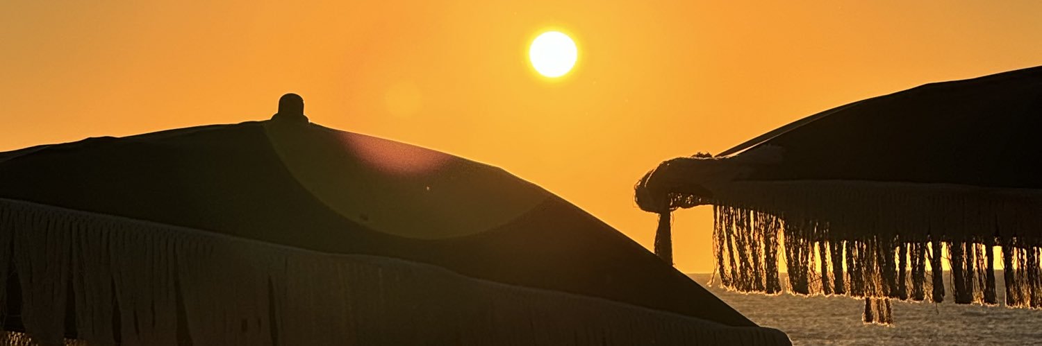 v6nuss's profile banner image