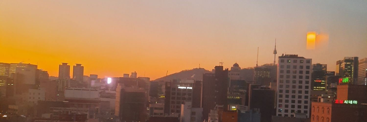 anythaa7's profile banner image