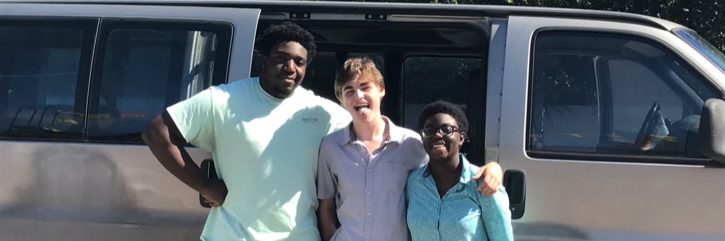 AngelLeiser's profile banner image