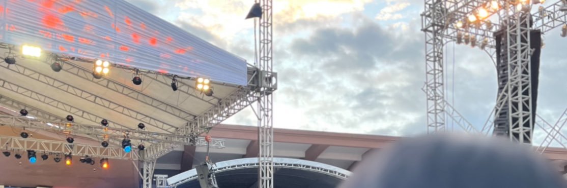 KarenKUbalde's profile banner image