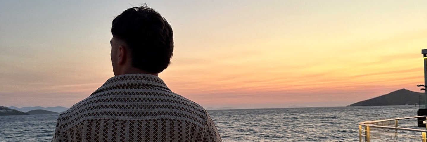 semibkt's profile banner image