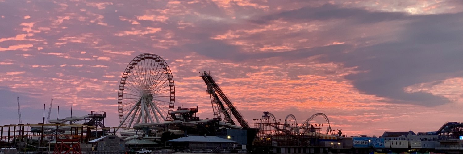 Adventurer Inn banner
