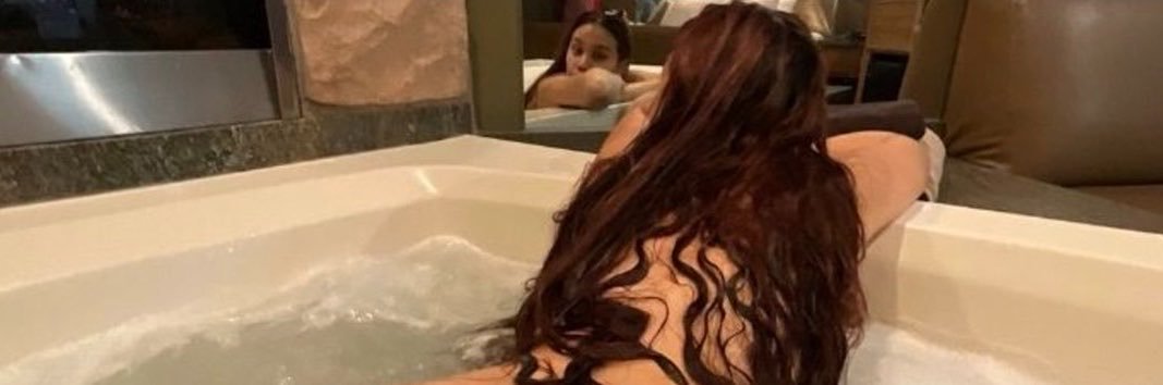 nallyworldie's profile banner image