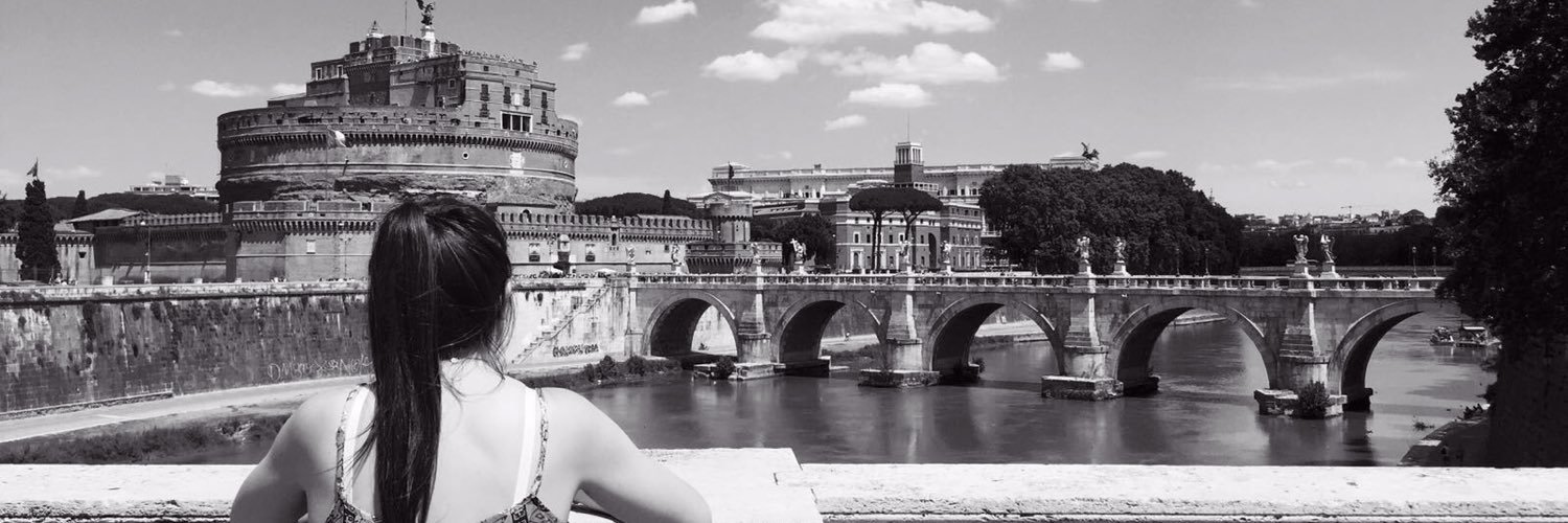 bethreillyy's profile banner image
