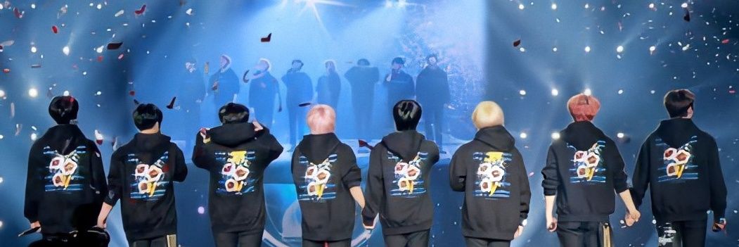 YUNHOLlGHT's profile banner image