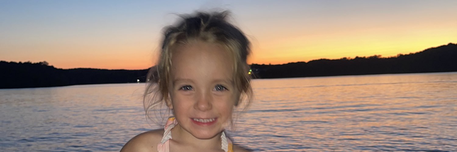 abbeynixxx's profile banner image