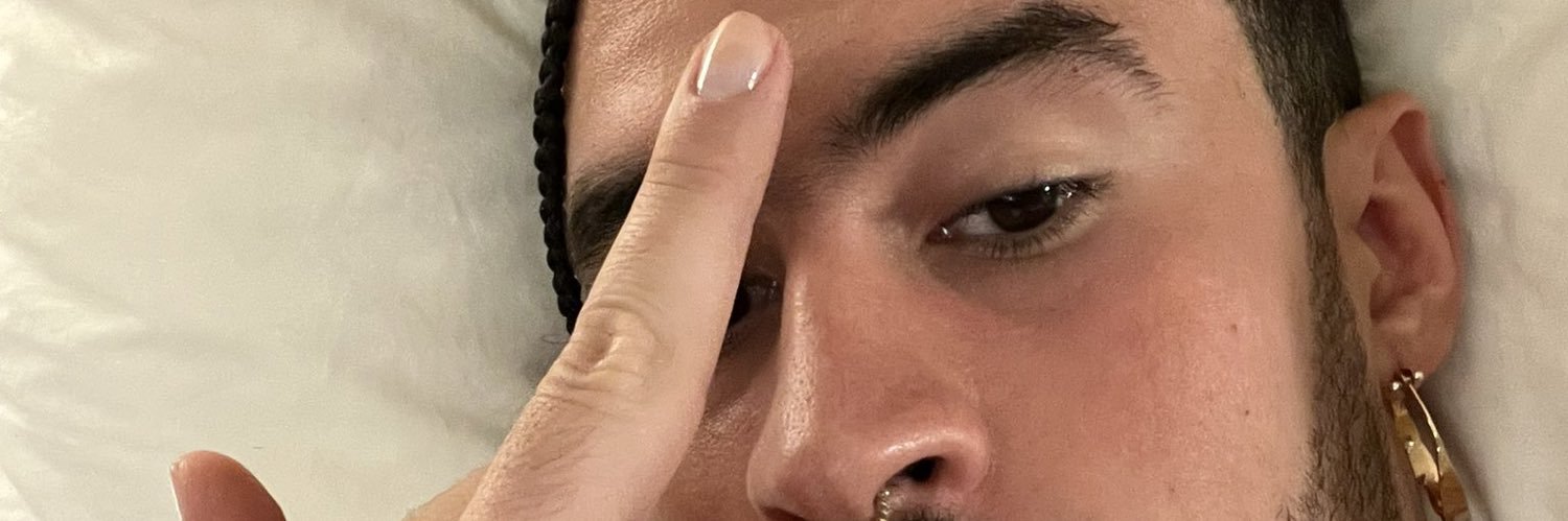 benllo18's profile banner image