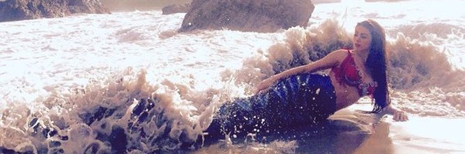 FreezeQueenx's profile banner image