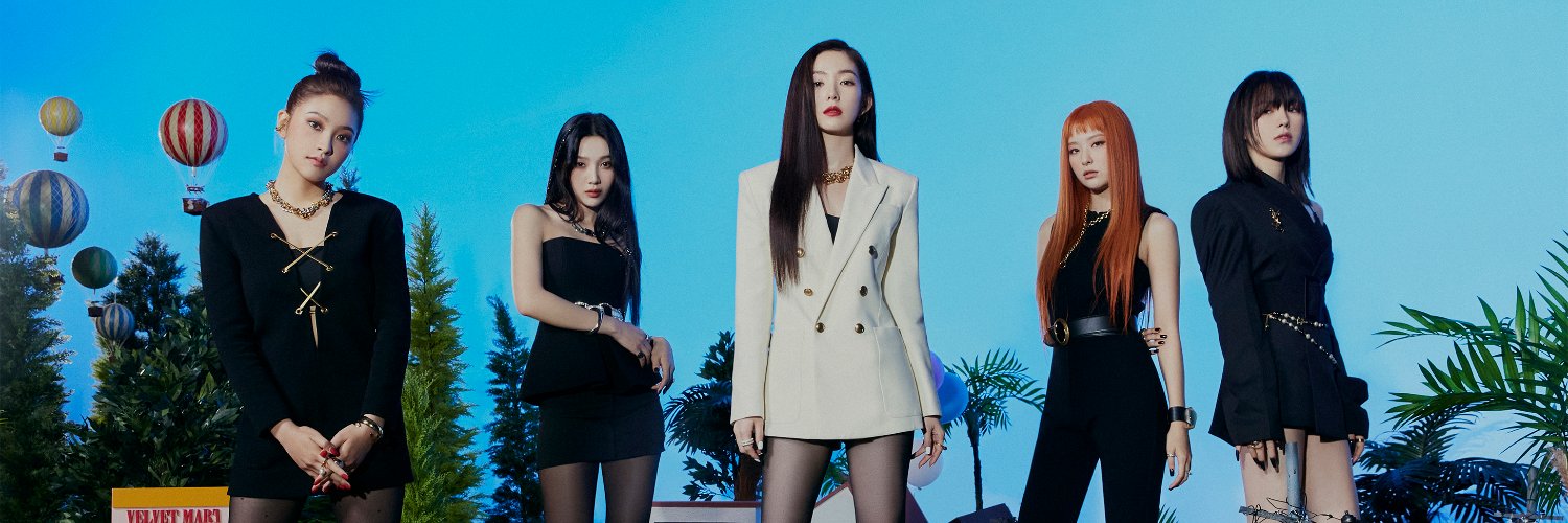 ReVeluv Archive banner
