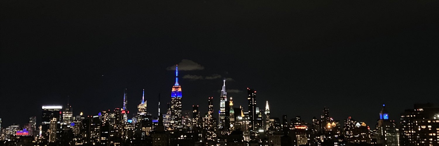 valentinamval's profile banner image