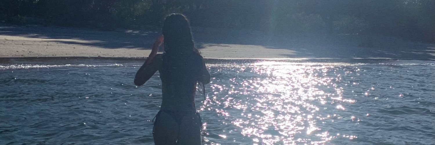 emmssrr's profile banner image