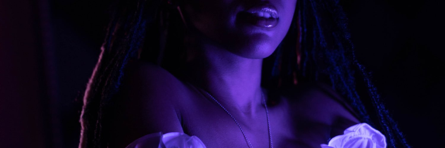 MOLLYMANII's profile banner image